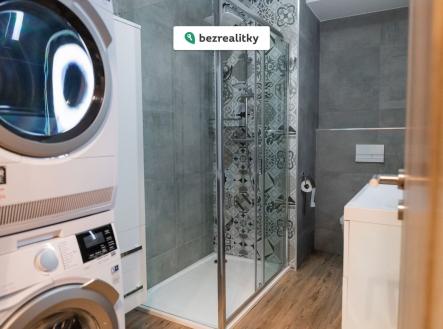 1763466672-mxrdipxkyu-1-2820-29