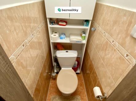 1761663266-ruxhdujlqf-1000049285