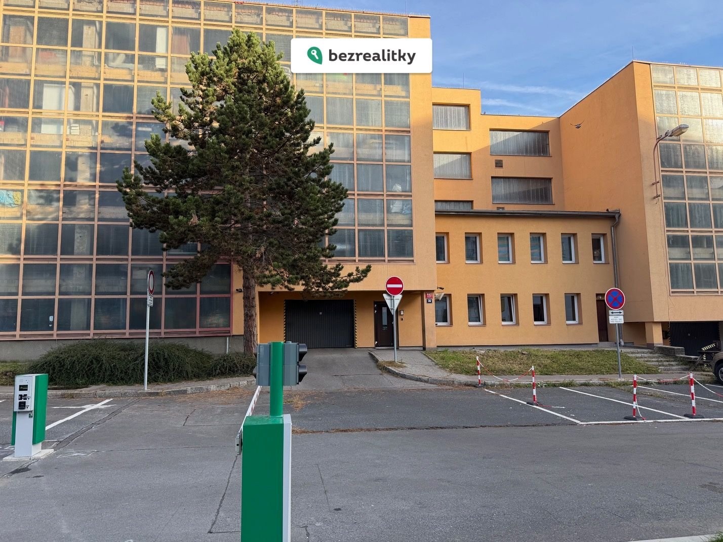 1761664844-ejrikpskcq-img-7589