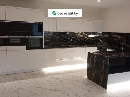 Prodej domu/vily, 340 m²