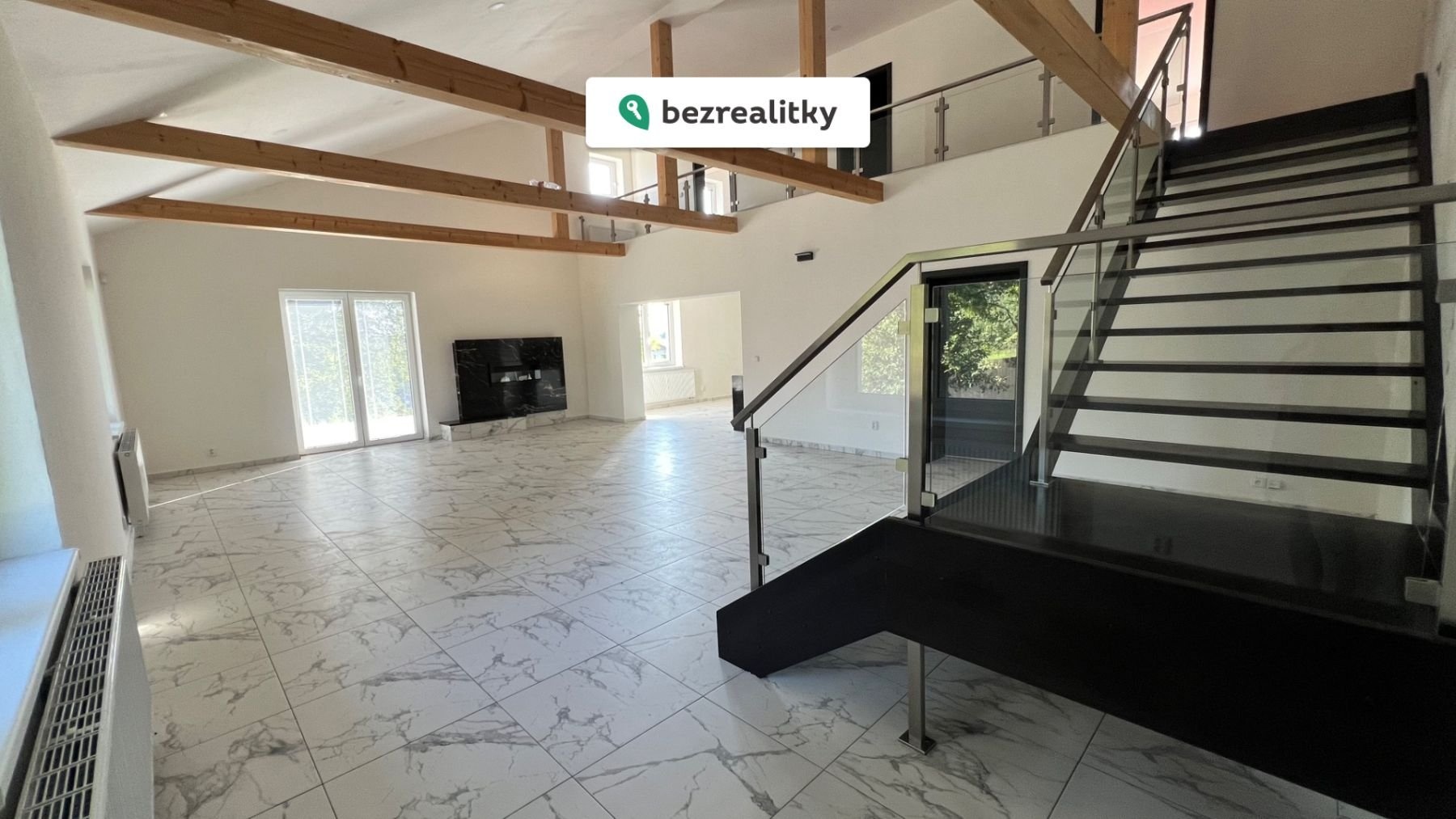 1762081507-rkxjciwrmf-img-0626