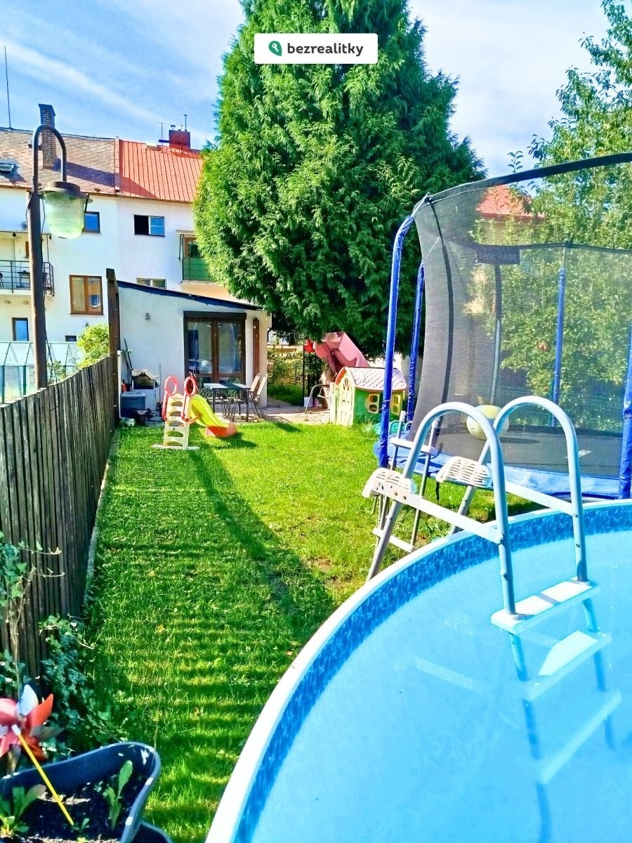 1762513884-ssqgrzrblh-gar-c3-a1-c5-be-zahrada-4