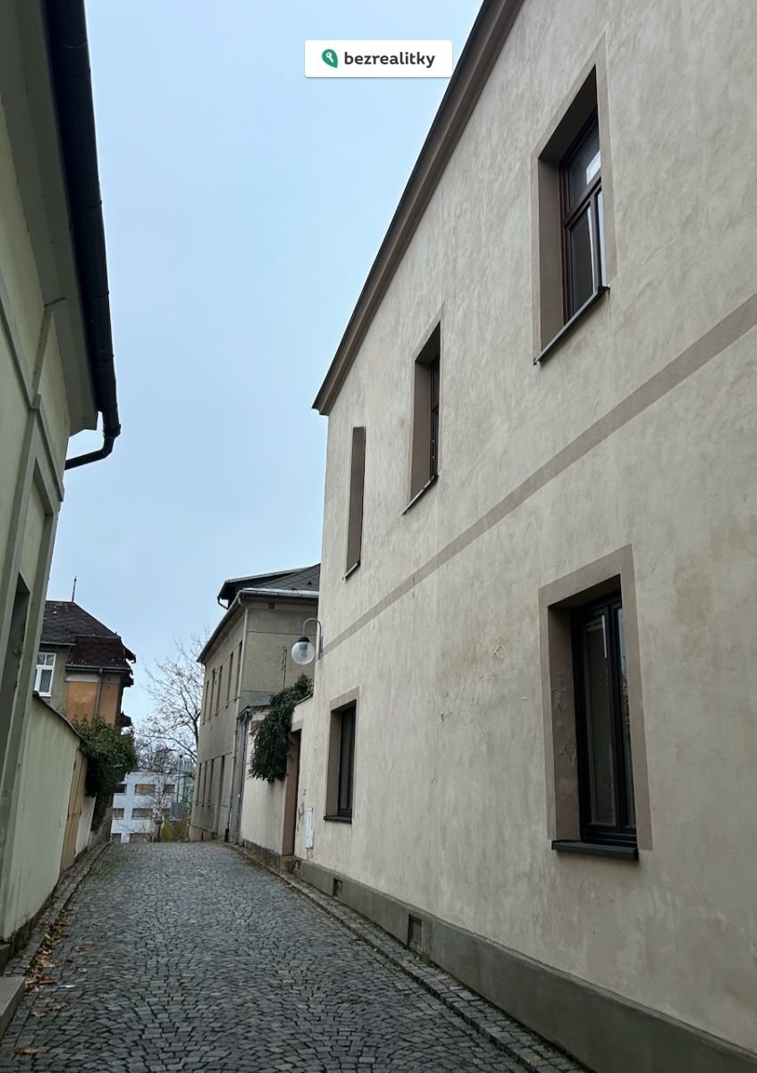 1762702732-jhelgwqjvz-img-8370