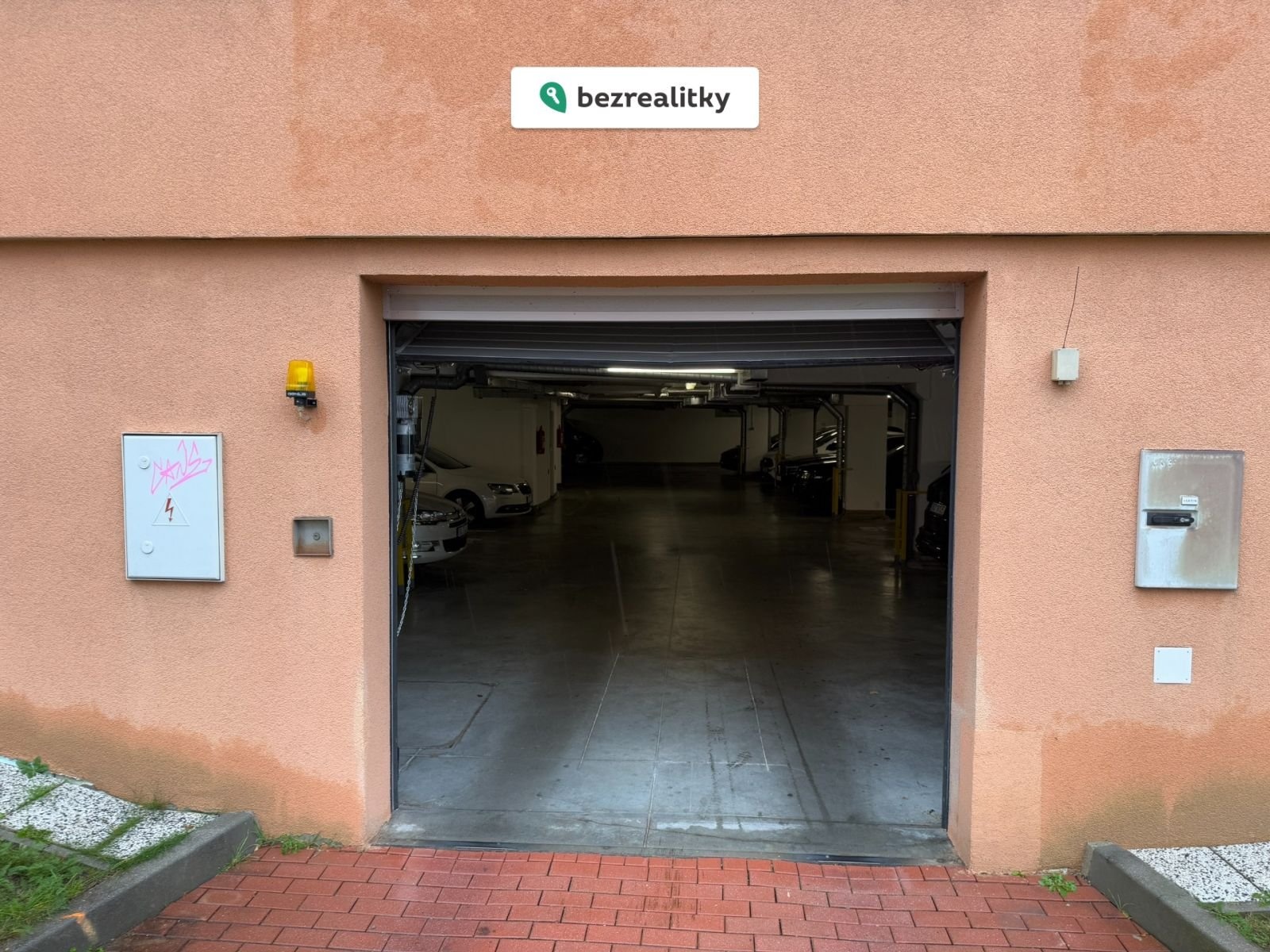 1762339632-vkgctefafg-img-4331