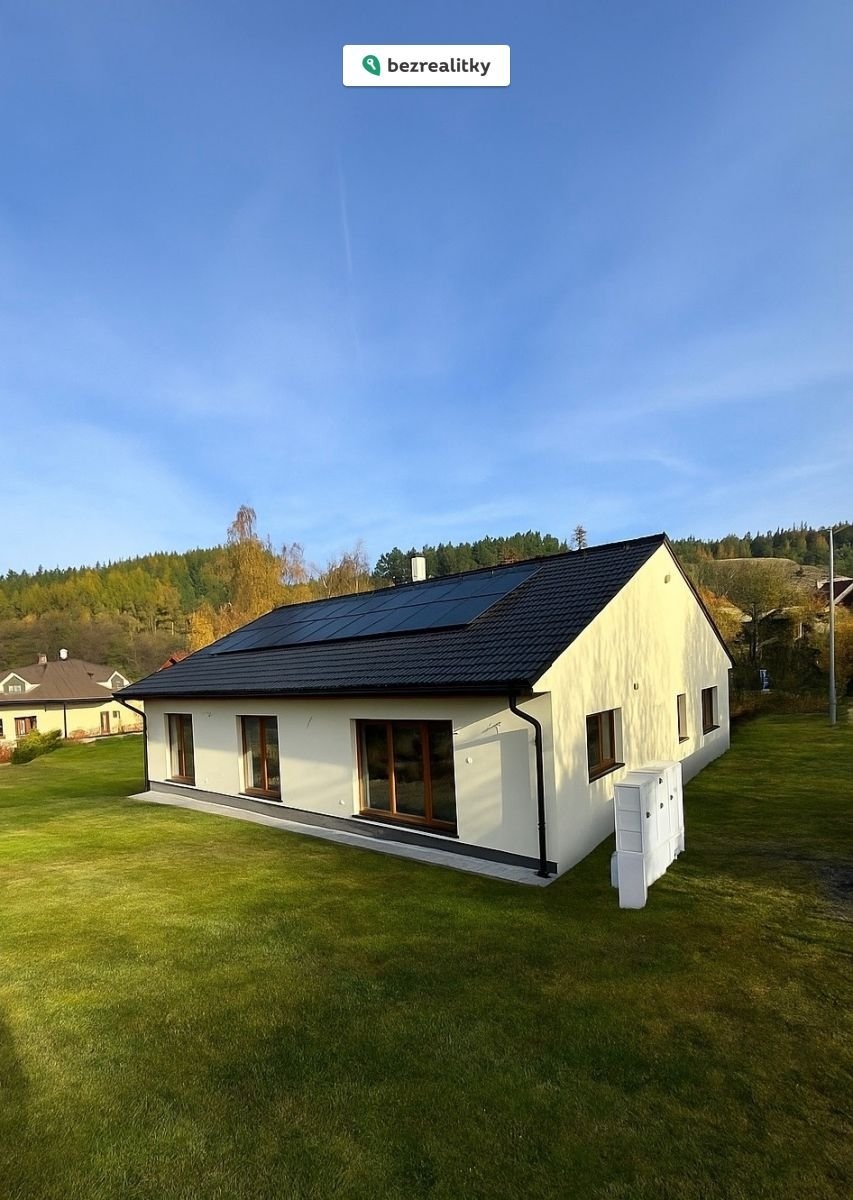 1762860744-yxaypowoaw-81e76cba-a801-4630-ae0c-13b2702f135f