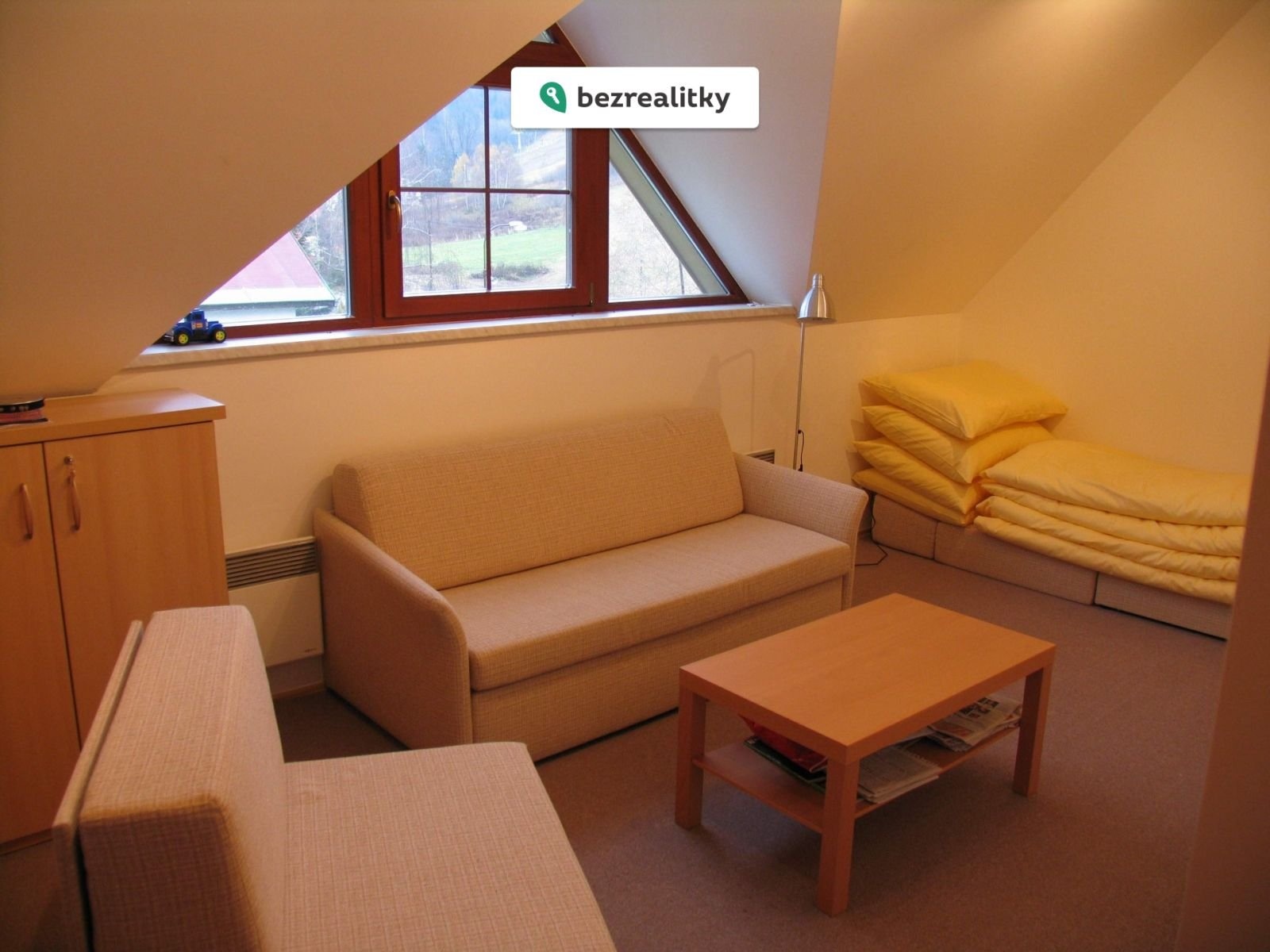 1762863384-blxyjteukv-aptm-obyvaci-pokoj-01