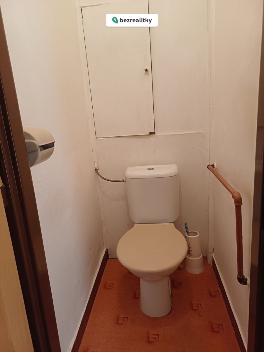 1762965591-afesoblclz-1000035259