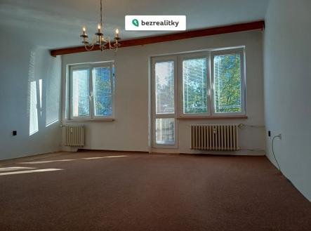 1762965594-gfedabynro-1000035270