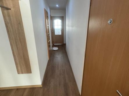 1763049657-agfmasrgcn-img-2185