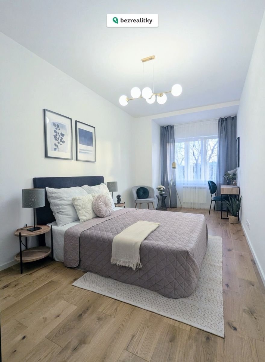 1763073918-dlkjwxrodp-1000184375