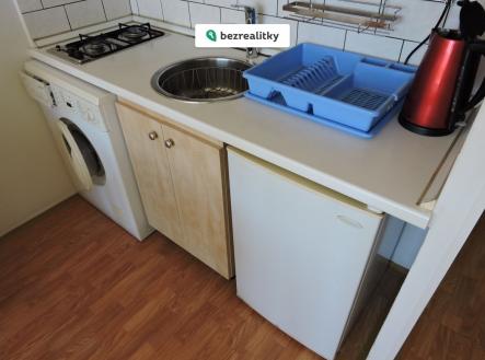 1763206526-cqlusuffrm-dscn3183