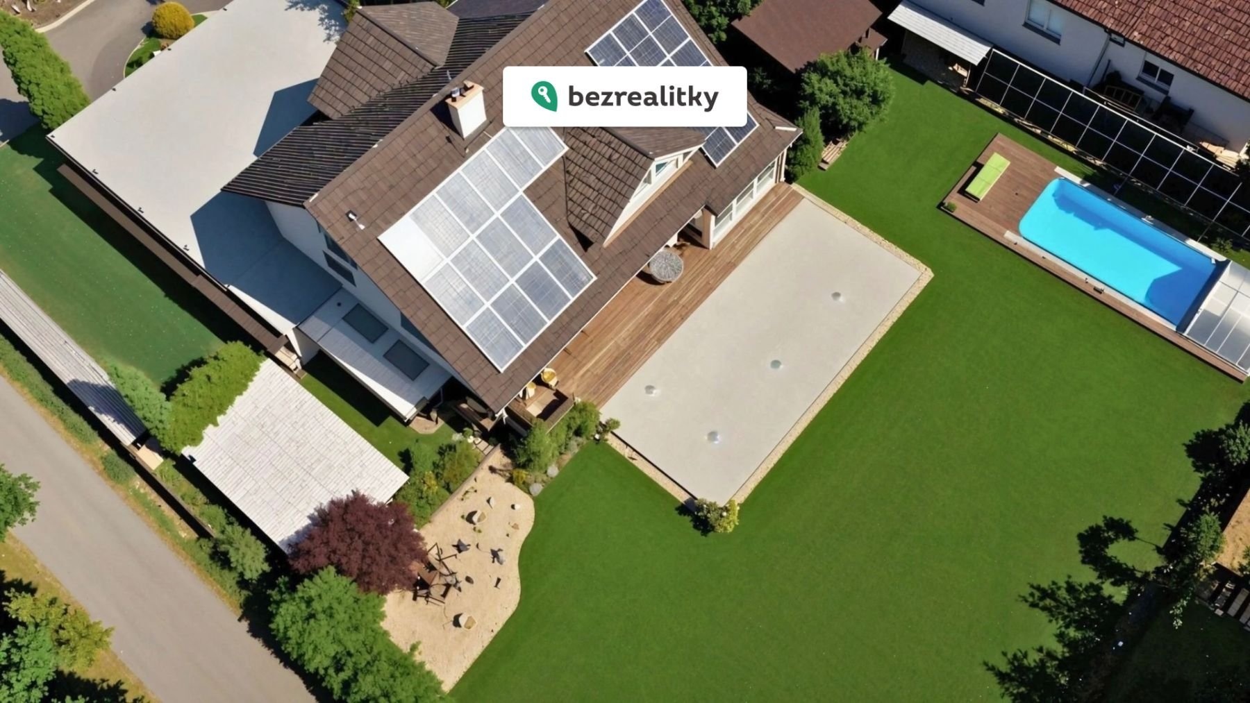 1763300270-wkgoexyujo-vila3-dron-view