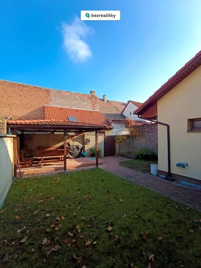 1763396434-altfjdvhwj-3