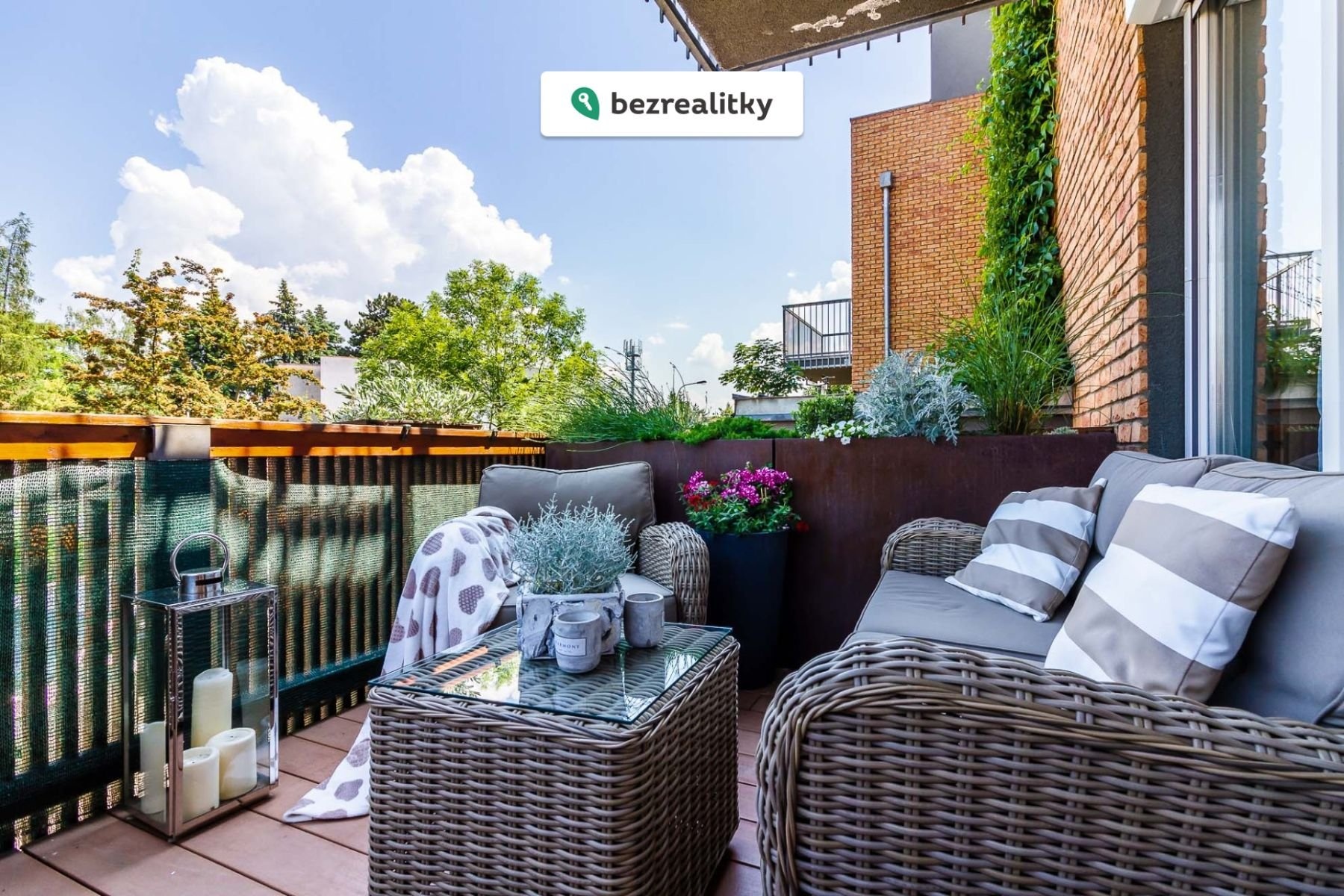 1763919114-amyxgbwanq-uh-c5-99in-c4-9bves-14