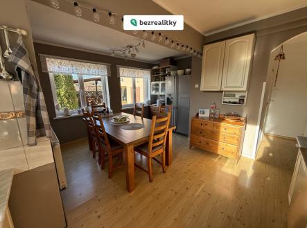 Prodej domu/vily, 303 m²