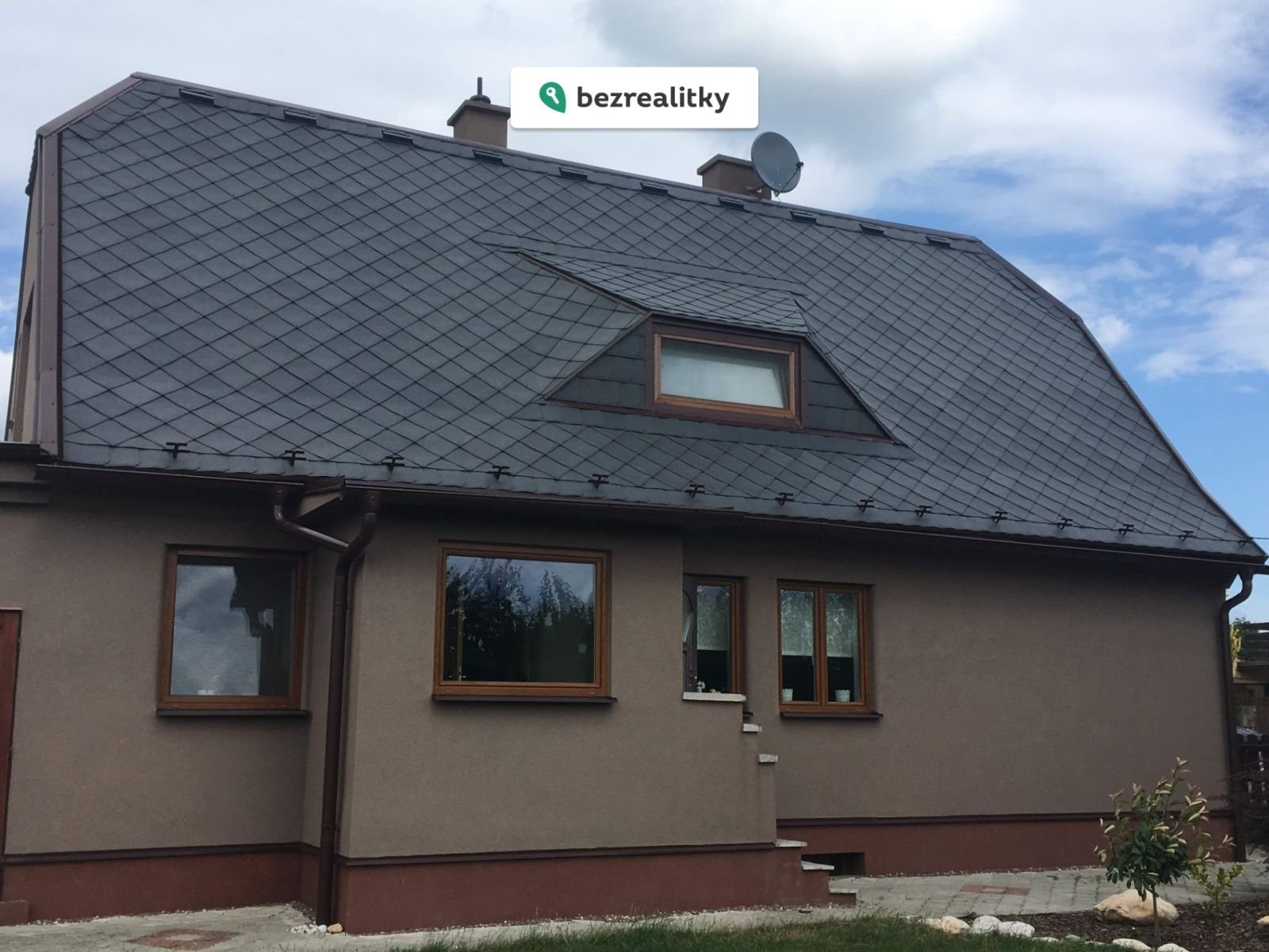 1764166461-zwssscodme-img-2405-original