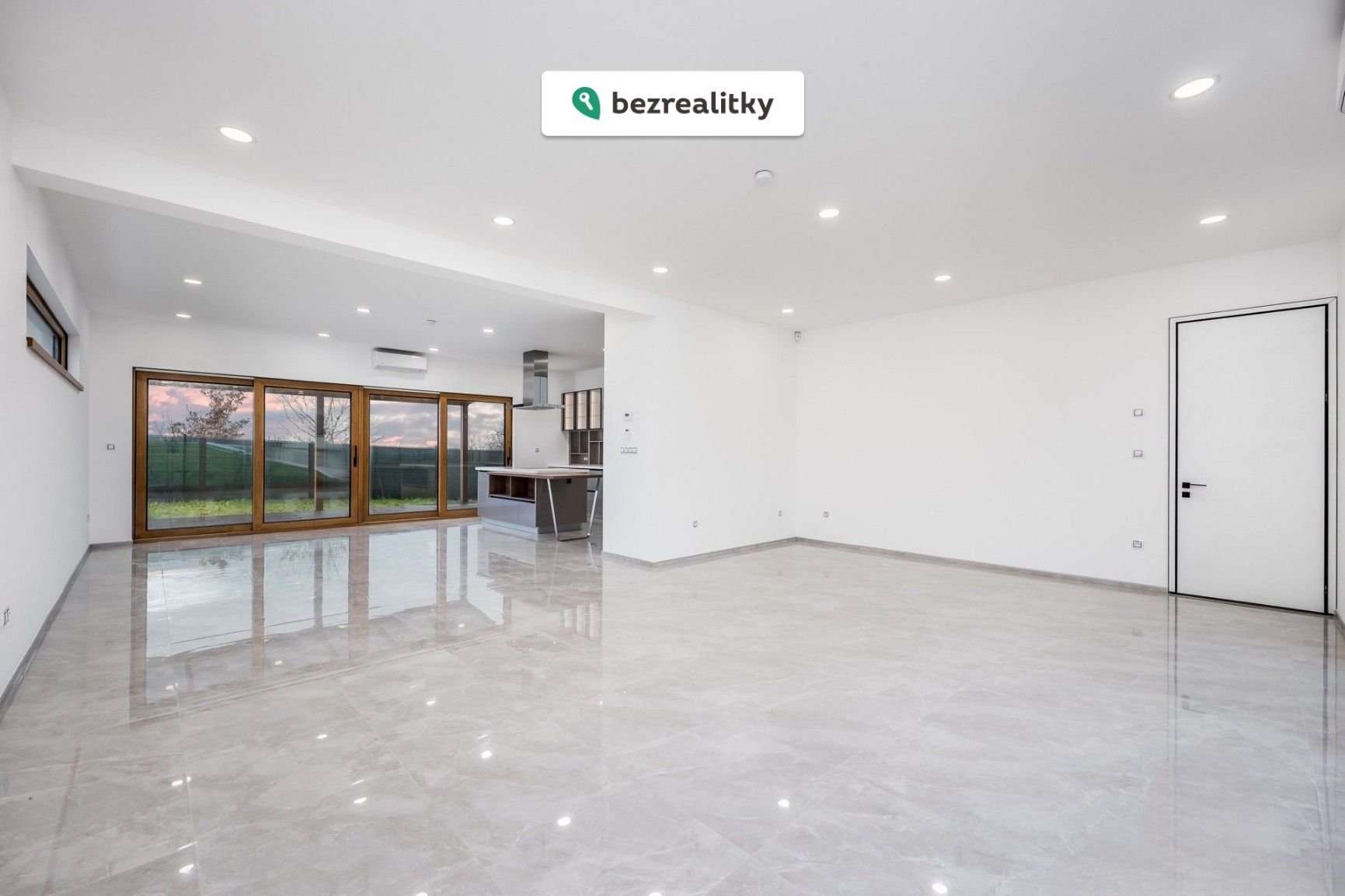 1764240907-tqkvakhhhk-picture-22-281-29