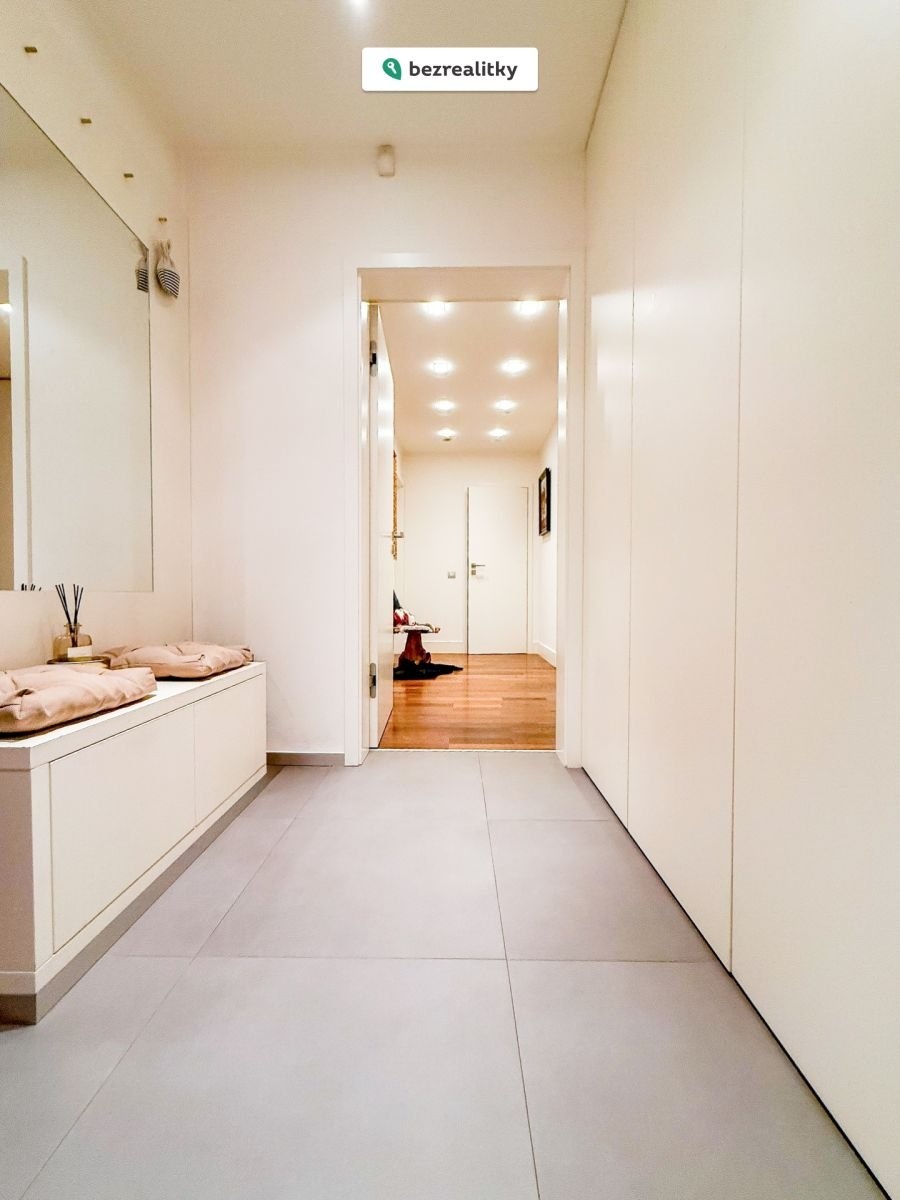 1764542630-wffejdwgtd-1