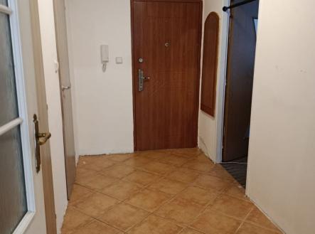 1764607327-rfrwkwchcj-1000018522