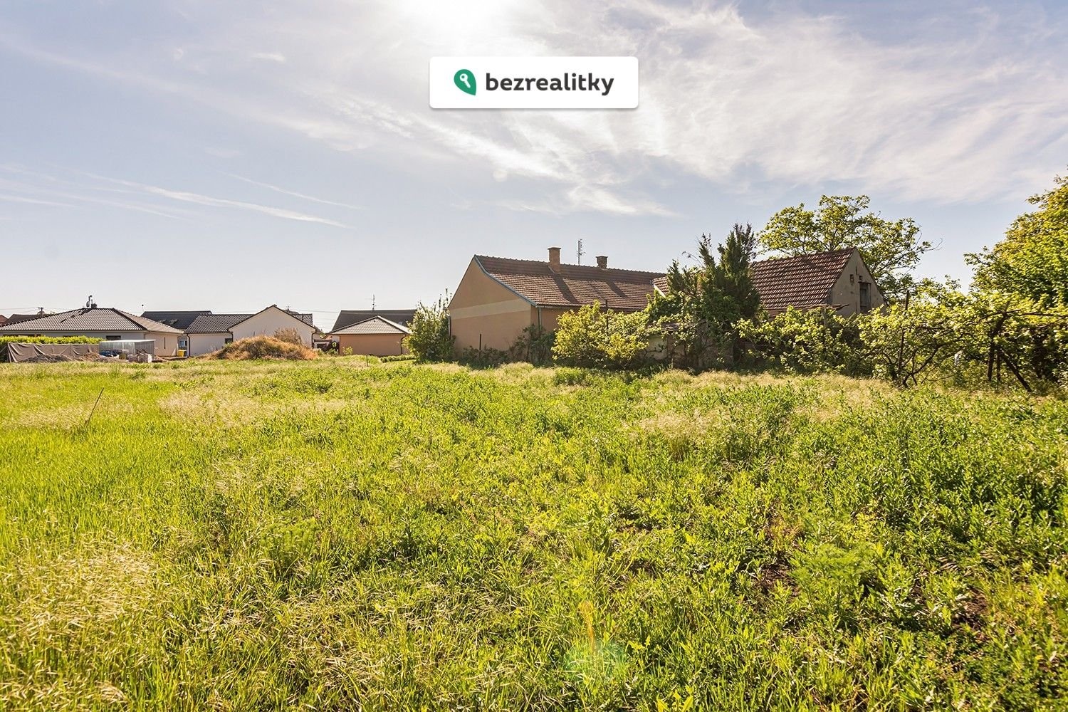 1764883311-hnpcbqtxqz-80-stavebni-pozemek-609-m2-vlasatice-r2