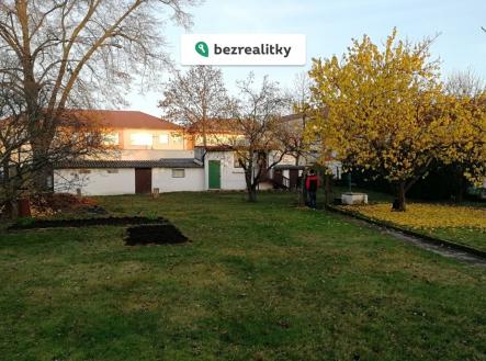 Prodej pozemku pro bydlení, 944 m²