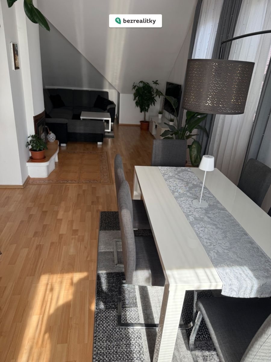 1765129380-pszsuregtu-img-3355