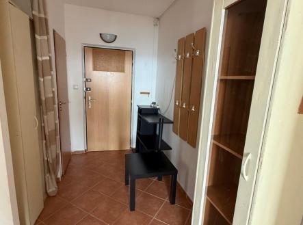 1763574382-xlxozsdcrq-byt16