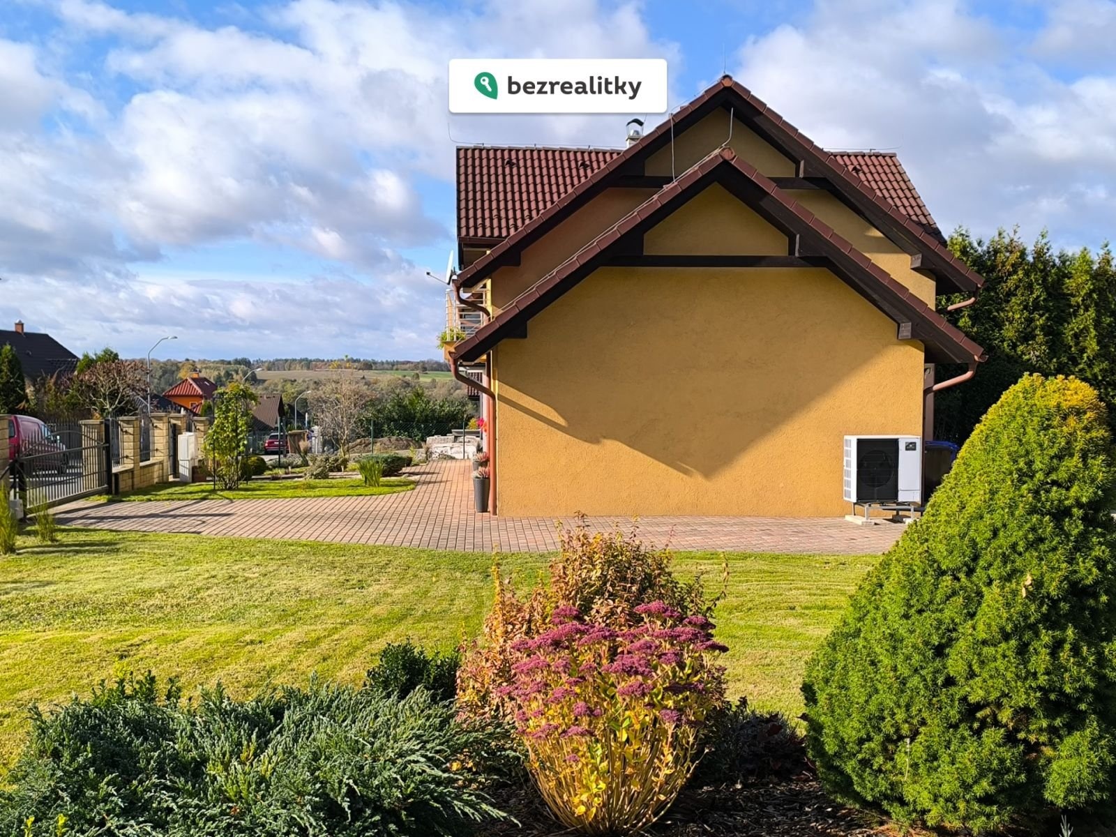 1765584366-odwuvajeda-24