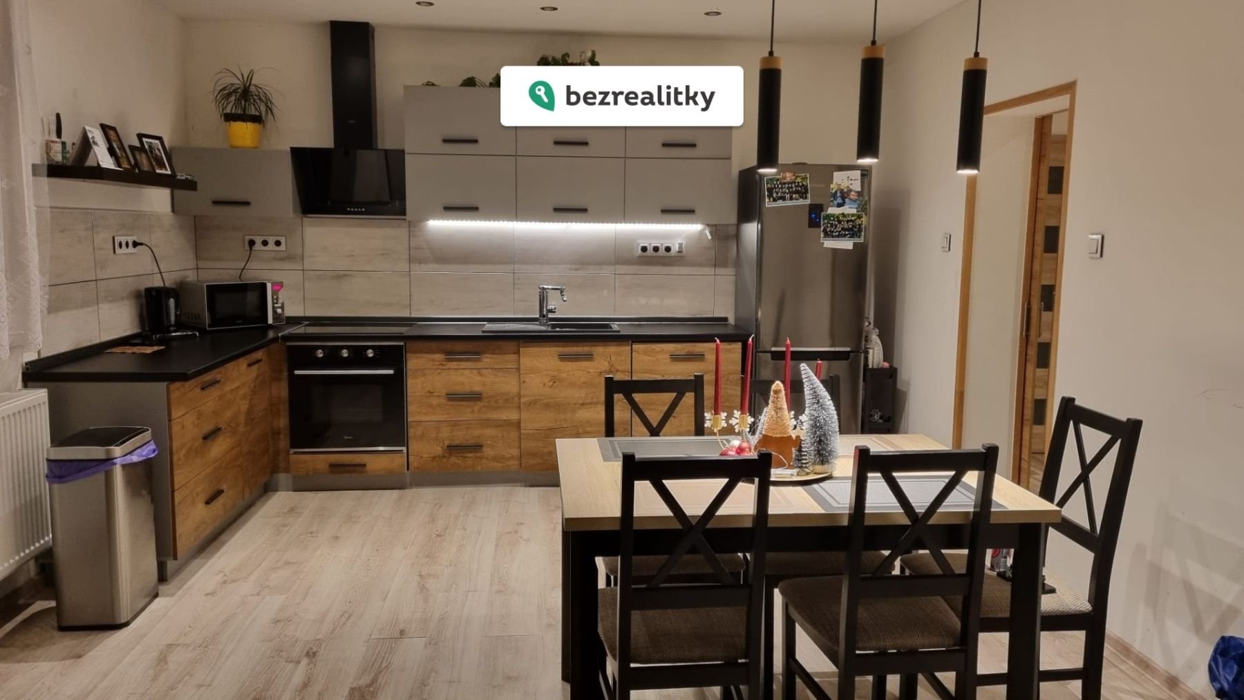 1765397606-ztezuyivss-1000014950