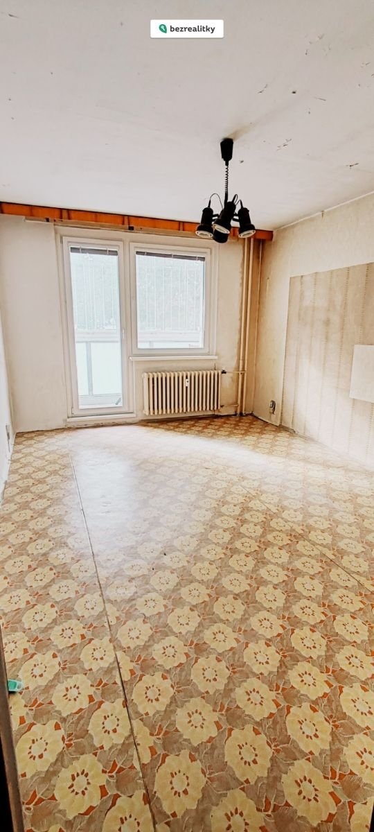 1760382853-hxpqchfykl-1000034880-edit-2095081097478806