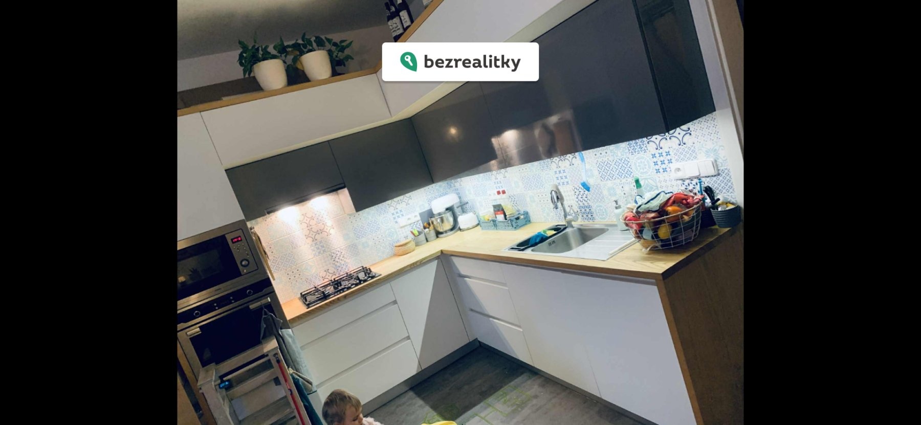 1765706367-lgwbwjmfrx-img-4481