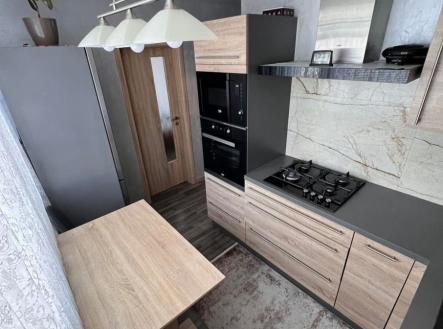 Prodej bytu, 4+1, 85 m²