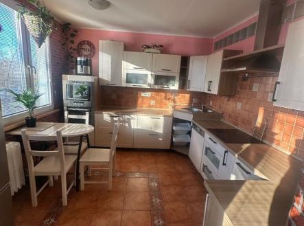 Prodej bytu, 3+1, 91 m²