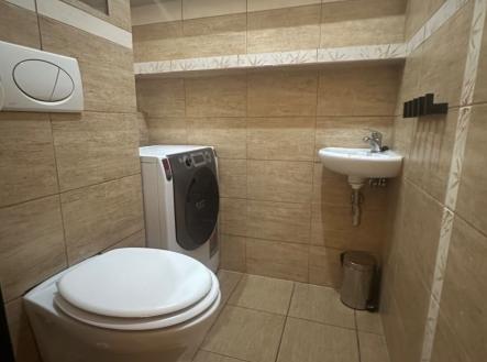 1766143868-jcywcztlbn-img-4232