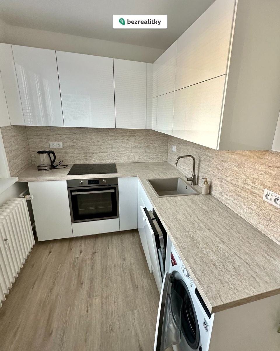 1767564231-yzuvasakqh-1