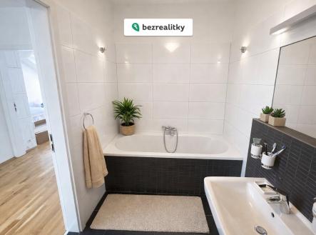 Prodej bytu, 4+kk, 135 m²