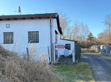 Prodej komerčního objektu, jiný, 743 m²