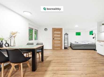 Prodej komerčního objektu, jiný, 47 m²