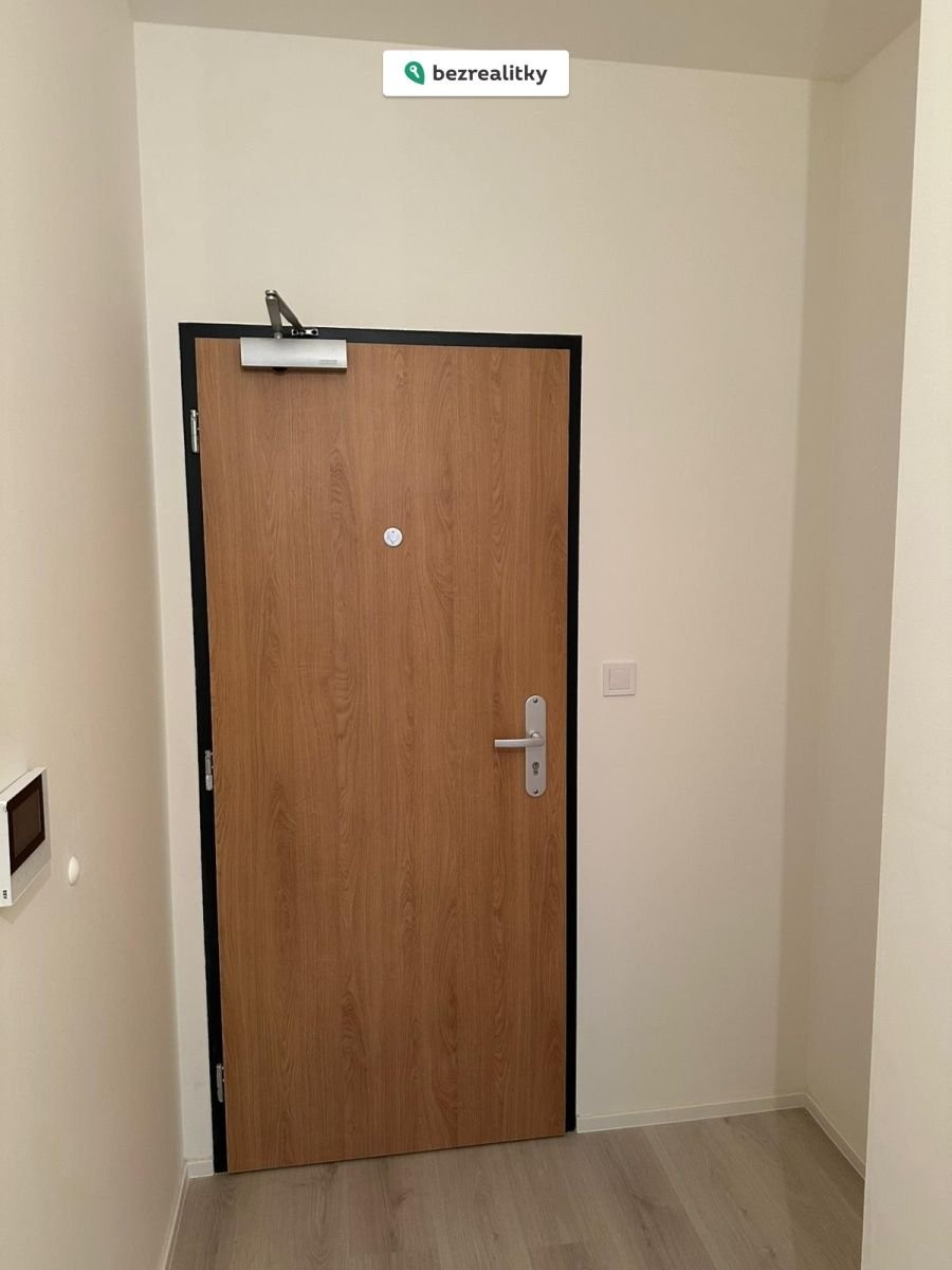 1767793823-hwucobmpdf-obr-c3-a1zek-whatsapp-2c-2025-11-10-v-08-21-36-6b88a85c