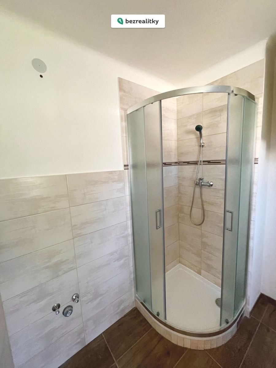 1767805392-ygczadzcks-1000010449