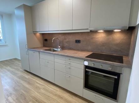 Prodej bytu, 3+kk, 75 m²