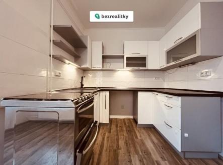 1768320814-ngpnhuhqgp-kuchy-c5-88-detail