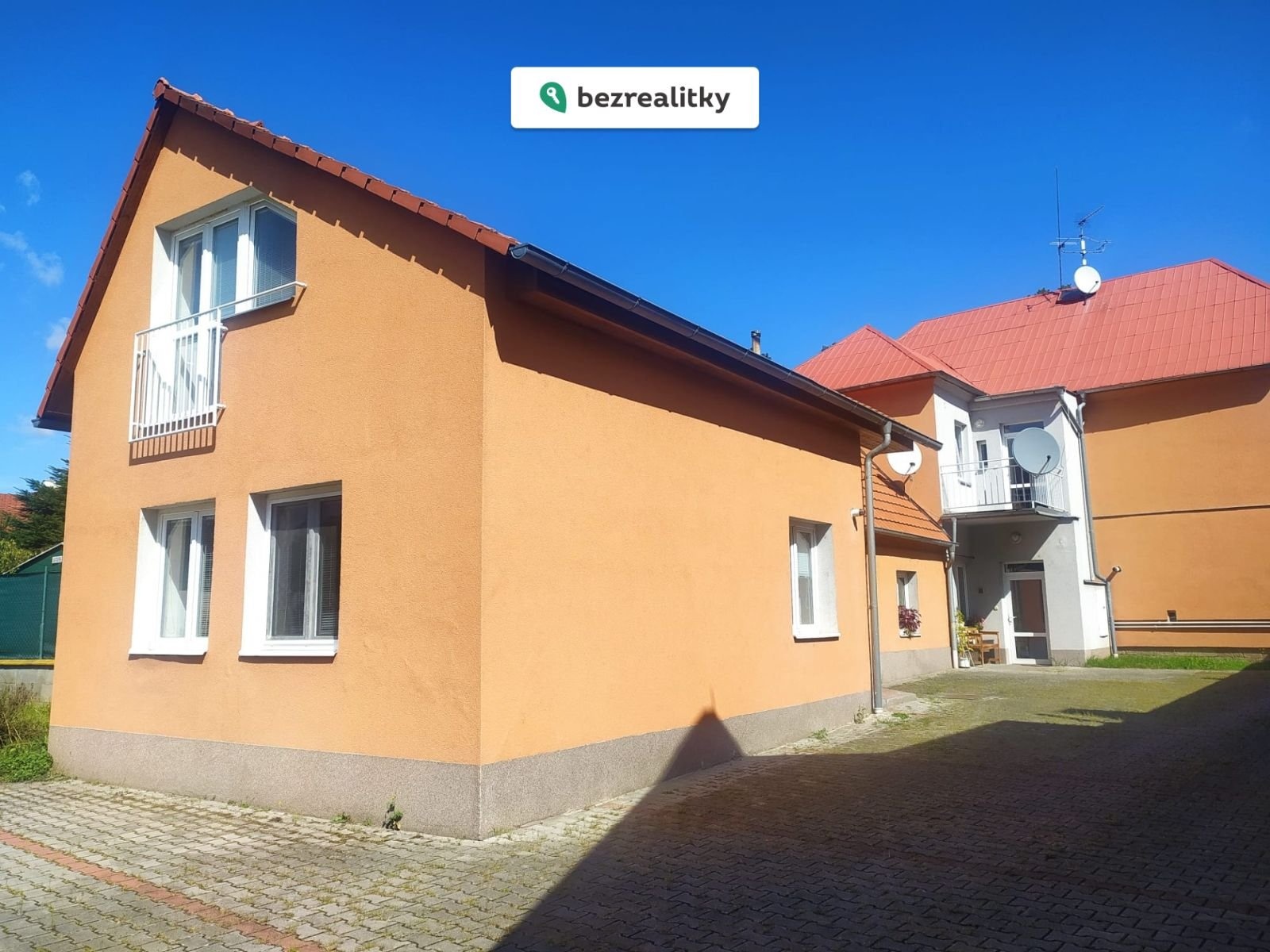 1768333986-nbkiacstpy-whatsapp-image-2025-09-22-at-12-33-12