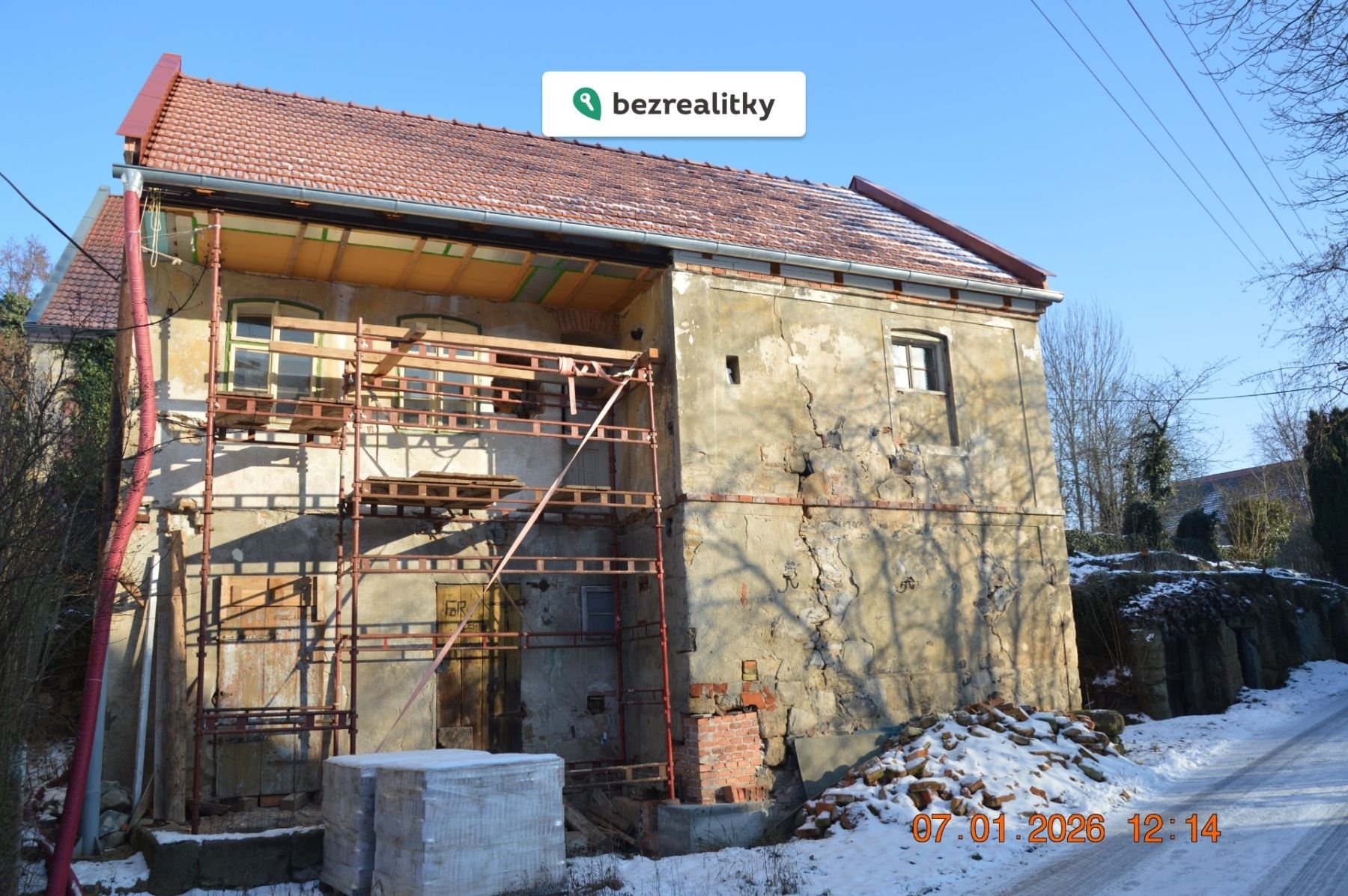 1768492658-pmxqgqdjps-dsc-0004