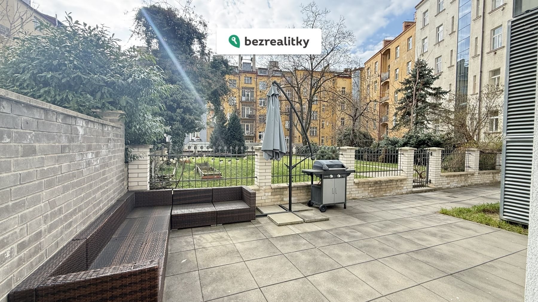 1773827684-7f48bd81-a434-47d3-a2f1-29d9b2d6c333img-8237-heic