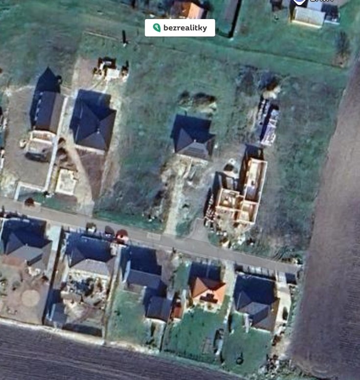 1768730244-mvqckstrni-pozemek2a