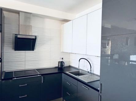 Prodej bytu, 3+kk, 75 m² obrázek