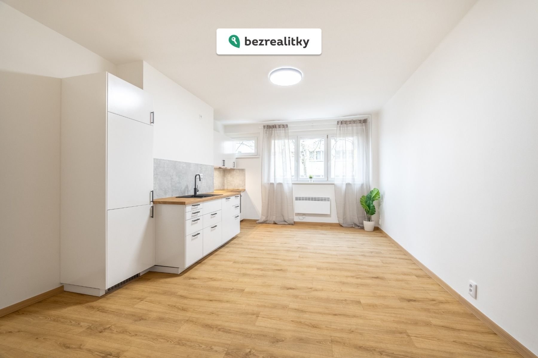 1768756513-xqxnthsxab-1000047938