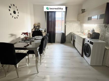 Prodej bytu, 1+1, 49 m²