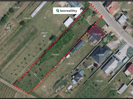 Prodej pozemku pro bydlení, 2 560 m²